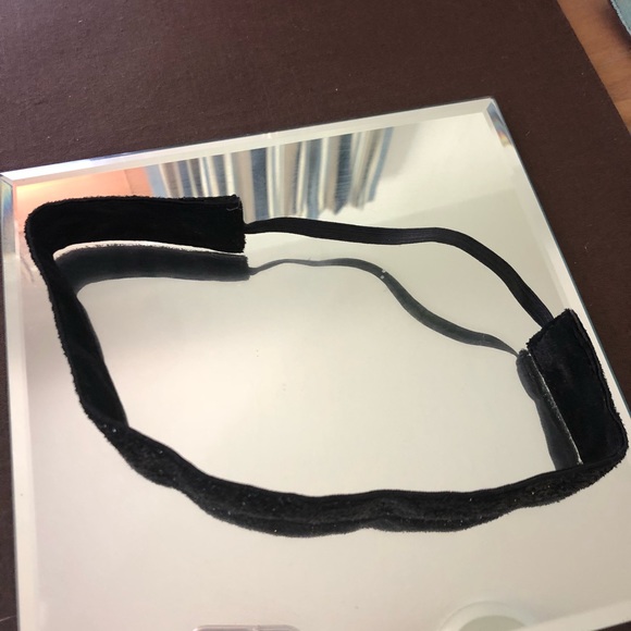 Head band - Picture 2 of 3